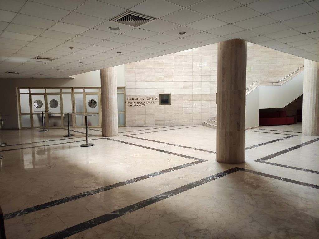mersin univ kongre merkezi 3
